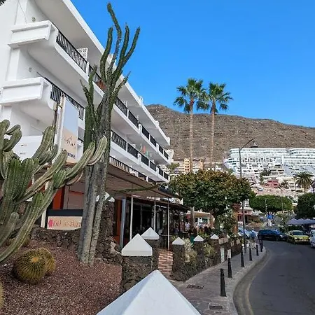 Concanas - Los Gigantes Centre