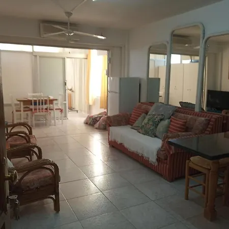 Concanas - Los Gigantes Centre